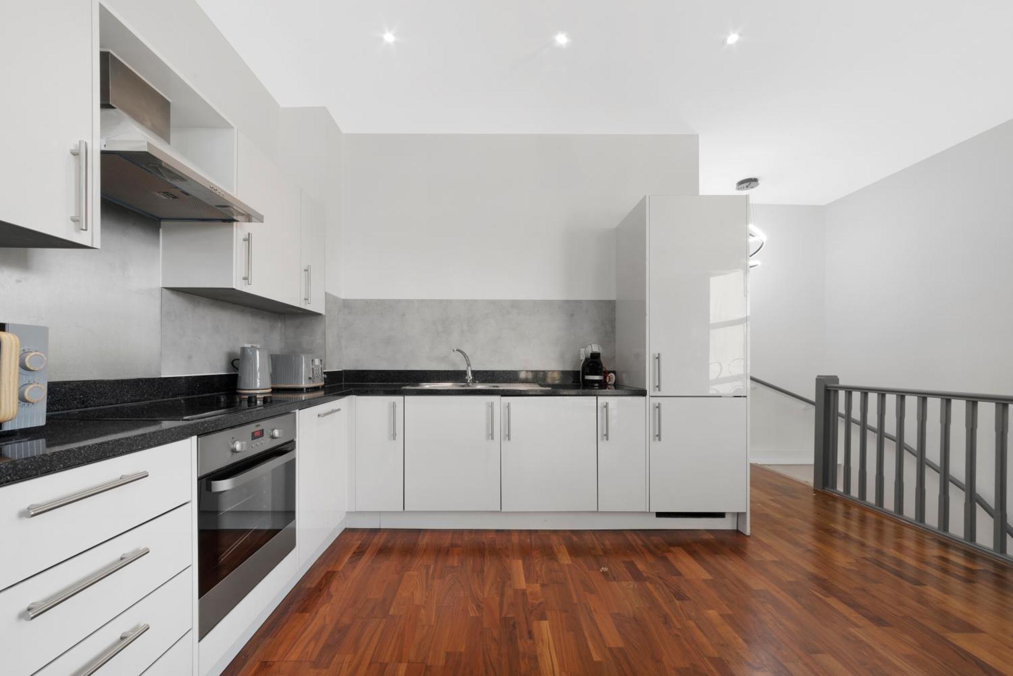 Riverside 2 Bedroom Stratford London Exterior foto